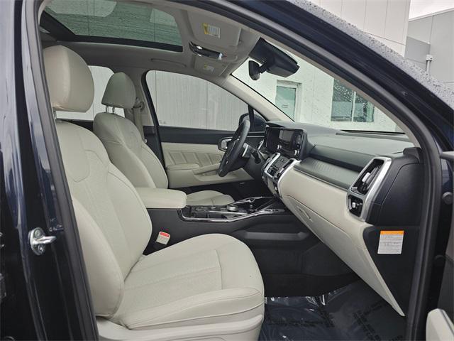 used 2023 Kia Sorento Hybrid car, priced at $23,767