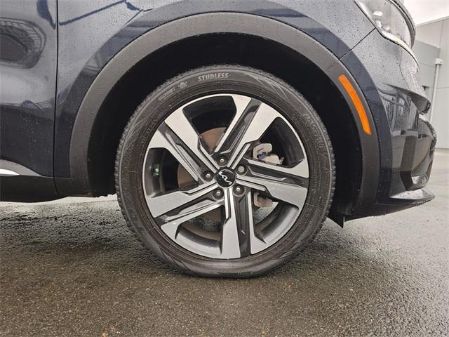 used 2023 Kia Sorento Hybrid car, priced at $23,767