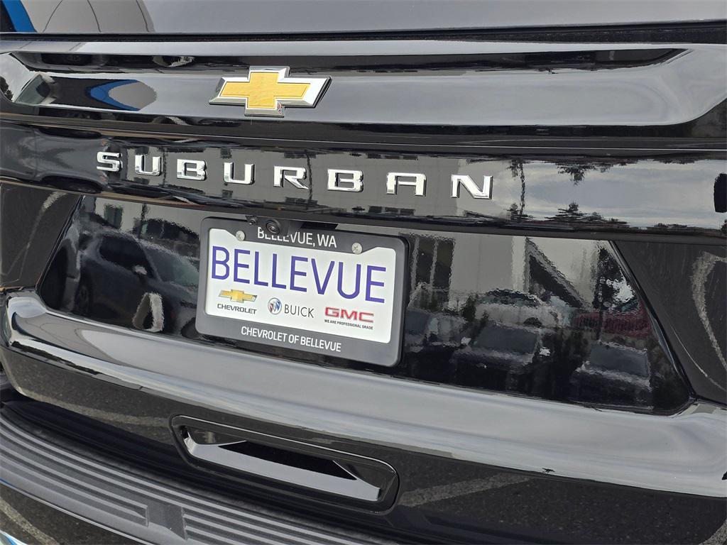 new 2025 Chevrolet Suburban car, priced at $69,785