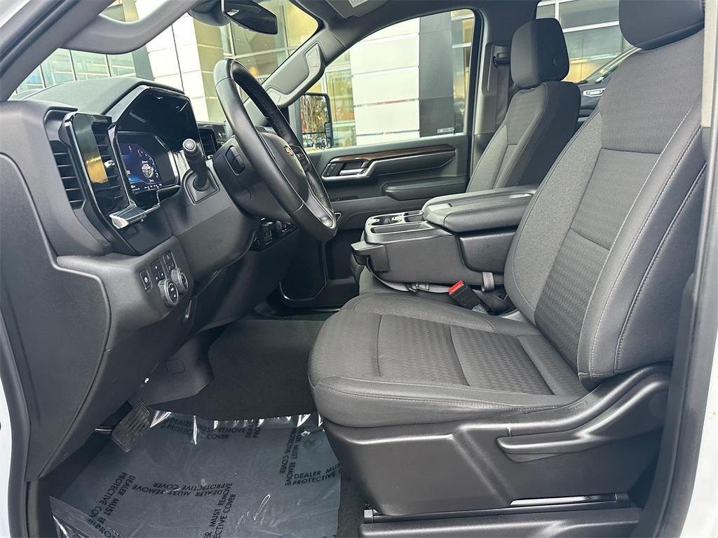 used 2024 Chevrolet Silverado 2500 car, priced at $51,995