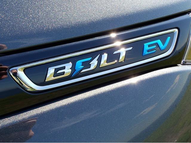 used 2021 Chevrolet Bolt EV car, priced at $24,900