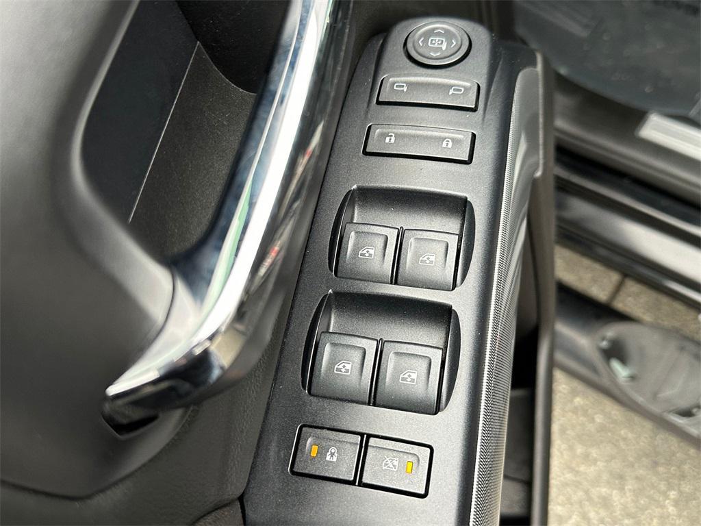 used 2018 Chevrolet Silverado 1500 car, priced at $27,995