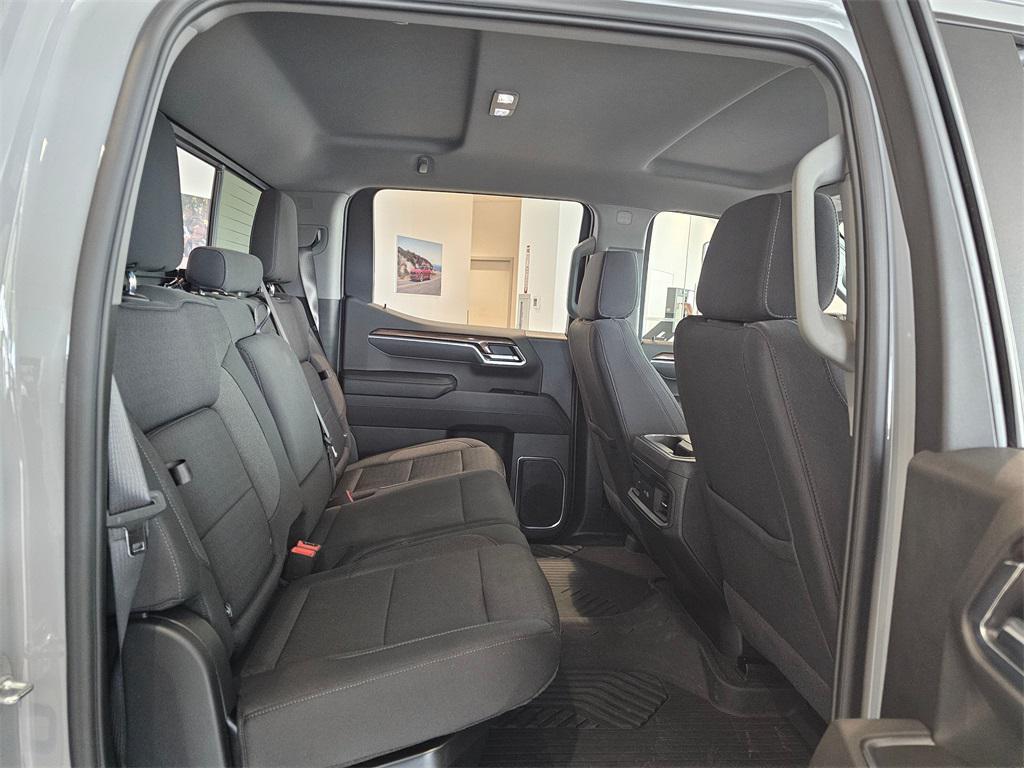 new 2025 Chevrolet Silverado 1500 car, priced at $60,610