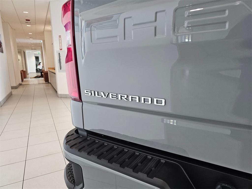new 2025 Chevrolet Silverado 1500 car, priced at $60,610