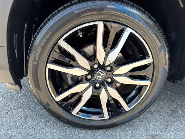 used 2019 Honda Pilot car, priced at $26,995