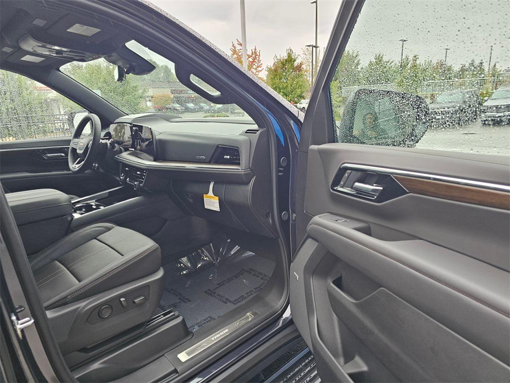 new 2025 Chevrolet Tahoe car, priced at $90,825