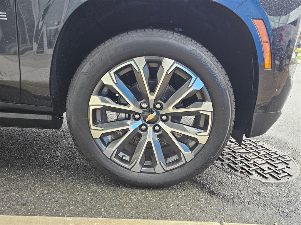 new 2025 Chevrolet Tahoe car, priced at $90,825
