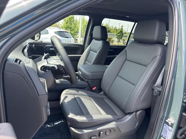 new 2025 Chevrolet Suburban car, priced at $83,305