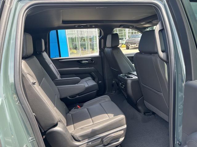 new 2025 Chevrolet Suburban car, priced at $83,305