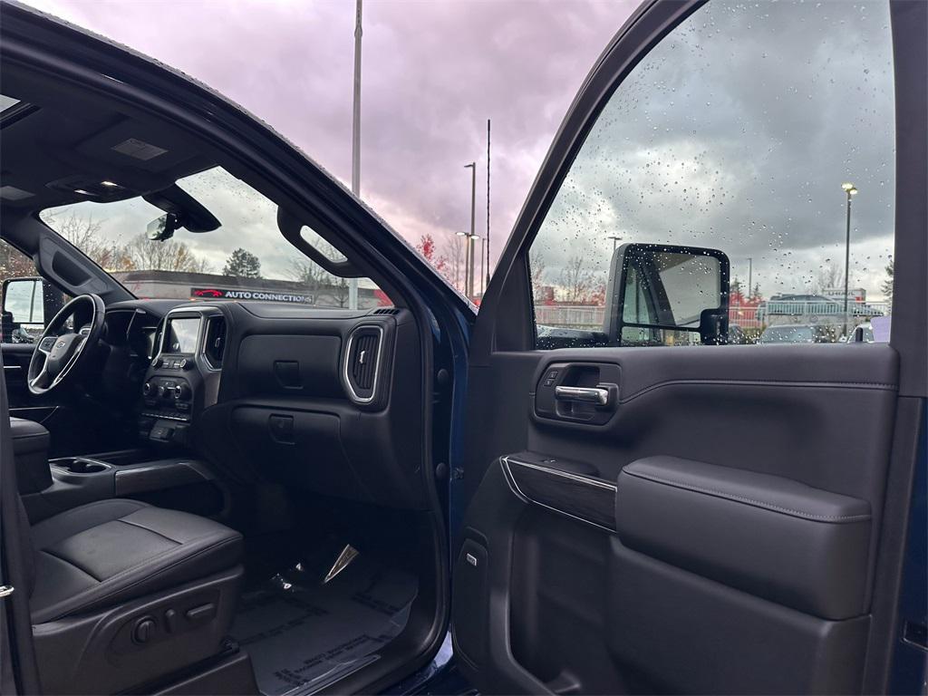 used 2022 Chevrolet Silverado 2500 car, priced at $68,995