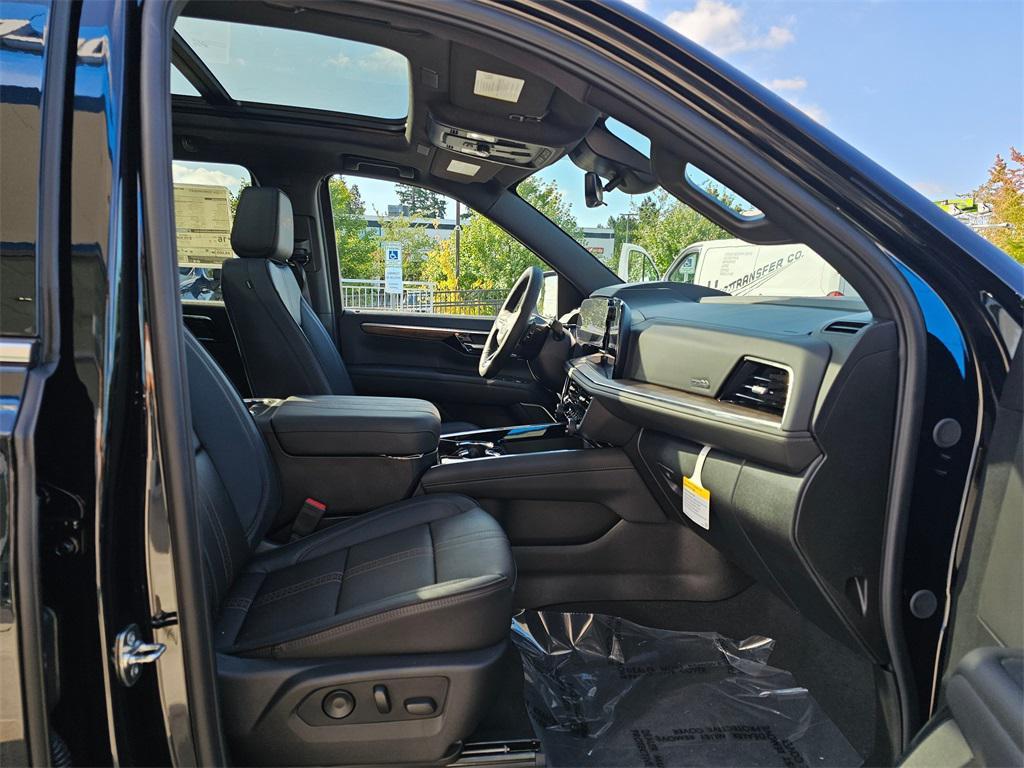 new 2025 Chevrolet Tahoe car, priced at $94,620