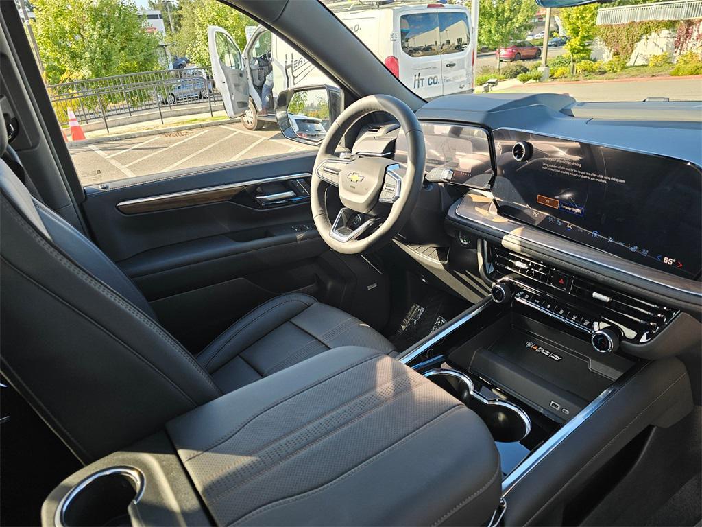 new 2025 Chevrolet Tahoe car, priced at $94,620