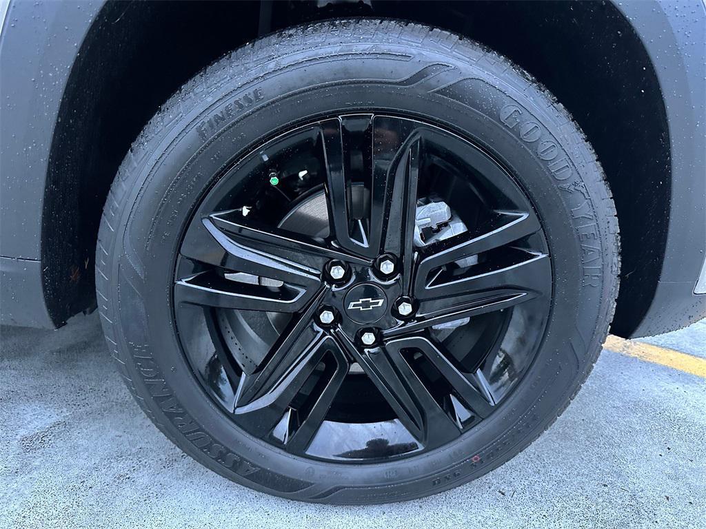 new 2026 Chevrolet Trax car, priced at $27,490