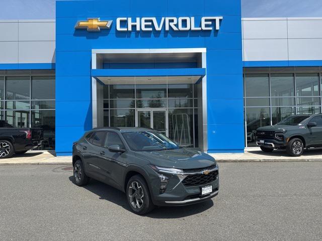 new 2025 Chevrolet Trax car, priced at $24,690