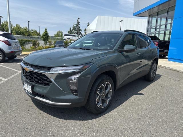 new 2025 Chevrolet Trax car, priced at $24,690