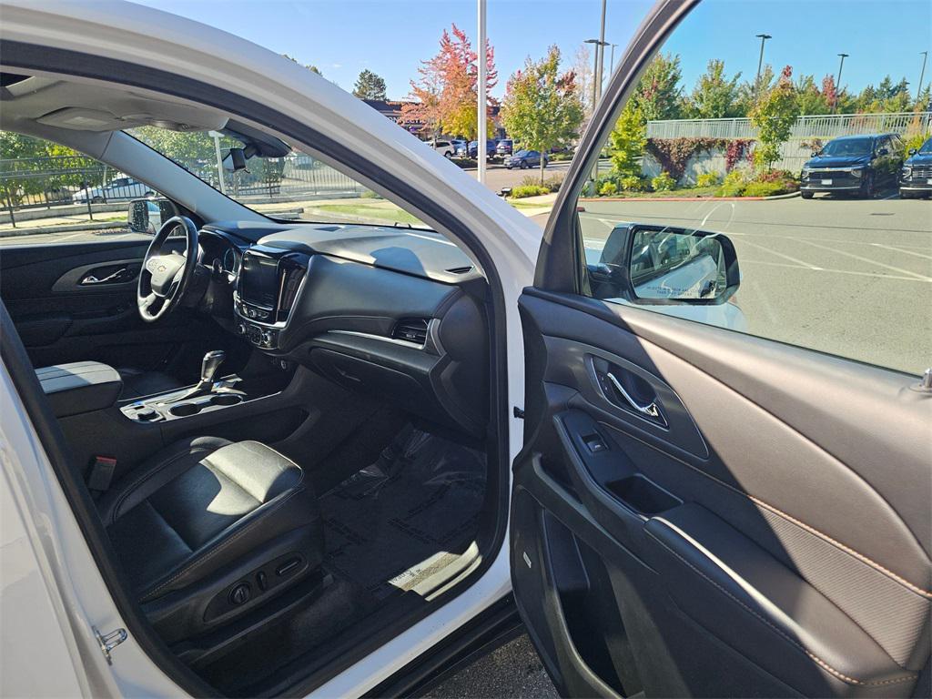 used 2020 Chevrolet Traverse car, priced at $25,966