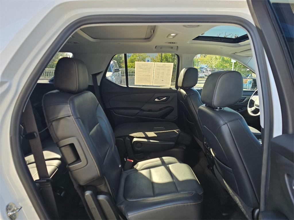 used 2020 Chevrolet Traverse car, priced at $25,966