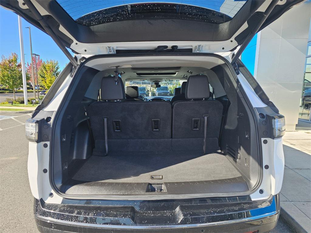 used 2020 Chevrolet Traverse car, priced at $25,966