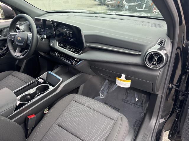 new 2025 Chevrolet Equinox car, priced at $31,995