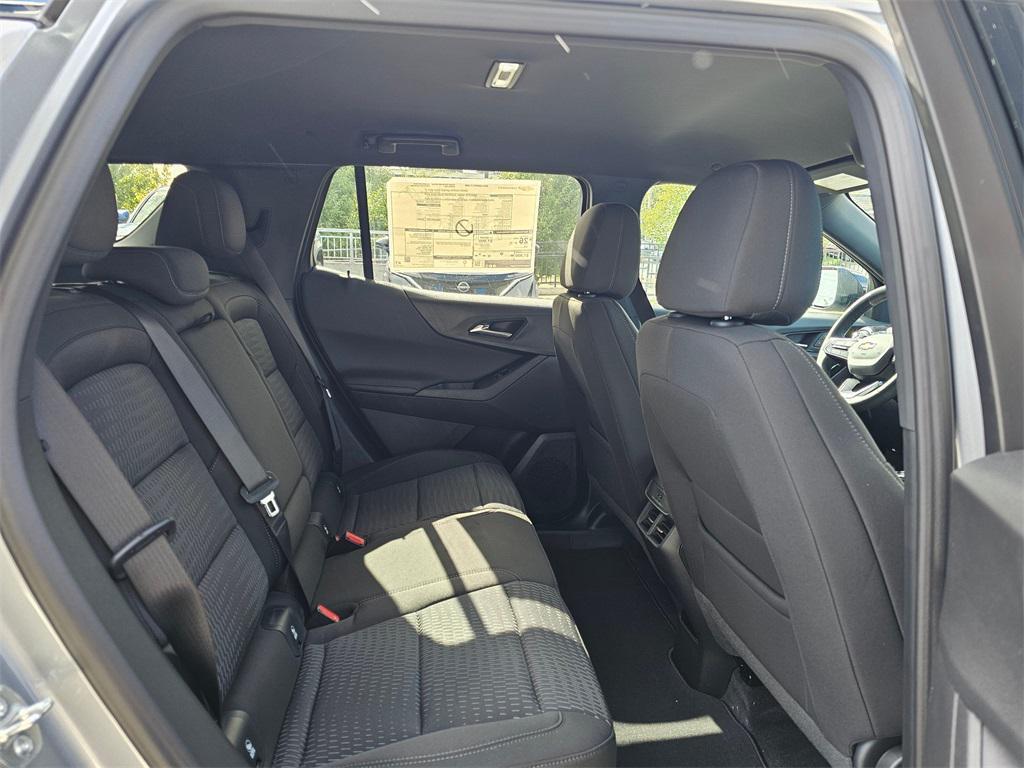 new 2026 Chevrolet Equinox car, priced at $32,490