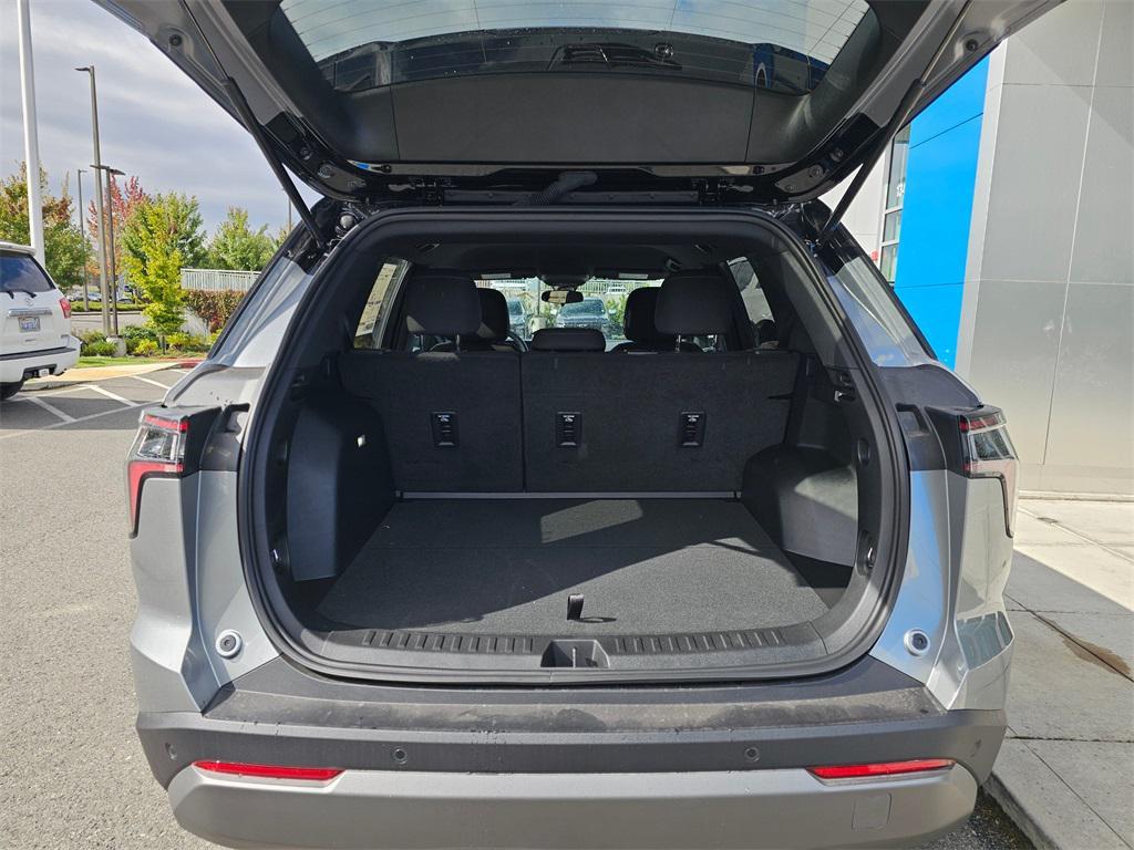 new 2026 Chevrolet Equinox car, priced at $32,490