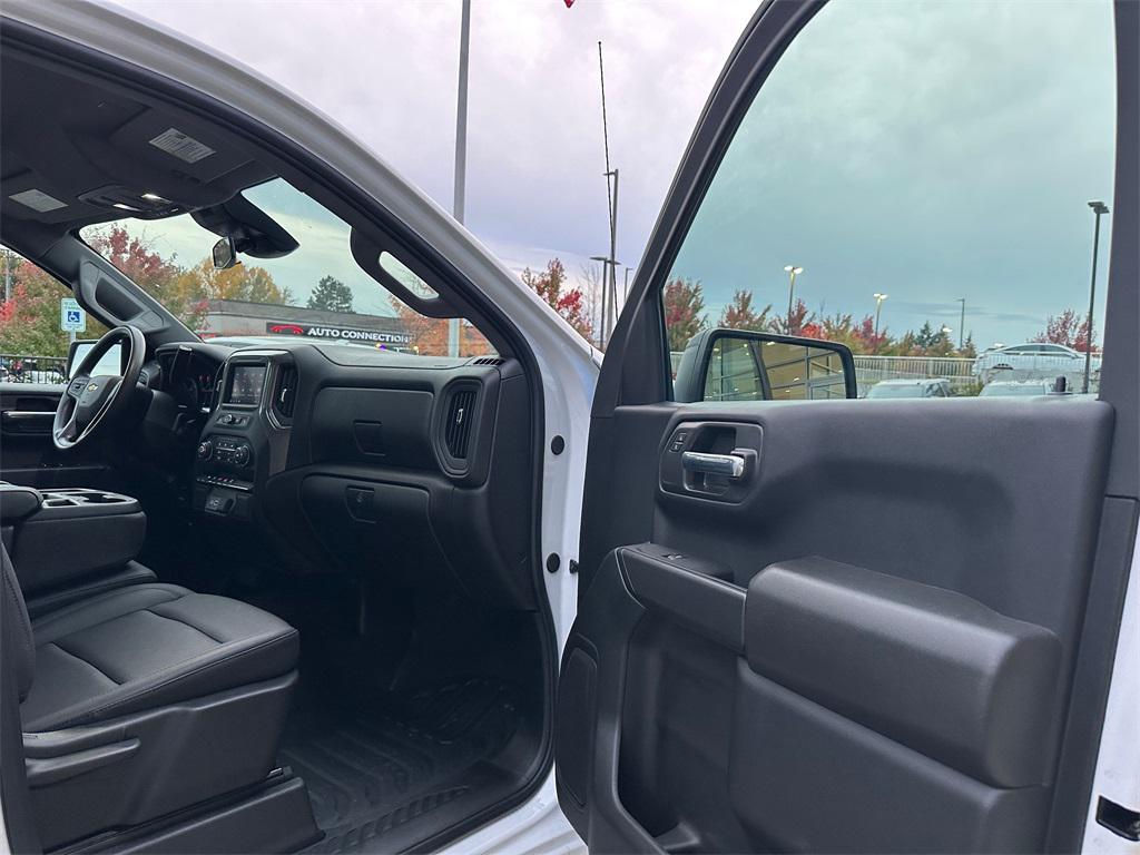 used 2025 Chevrolet Silverado 1500 car, priced at $44,721