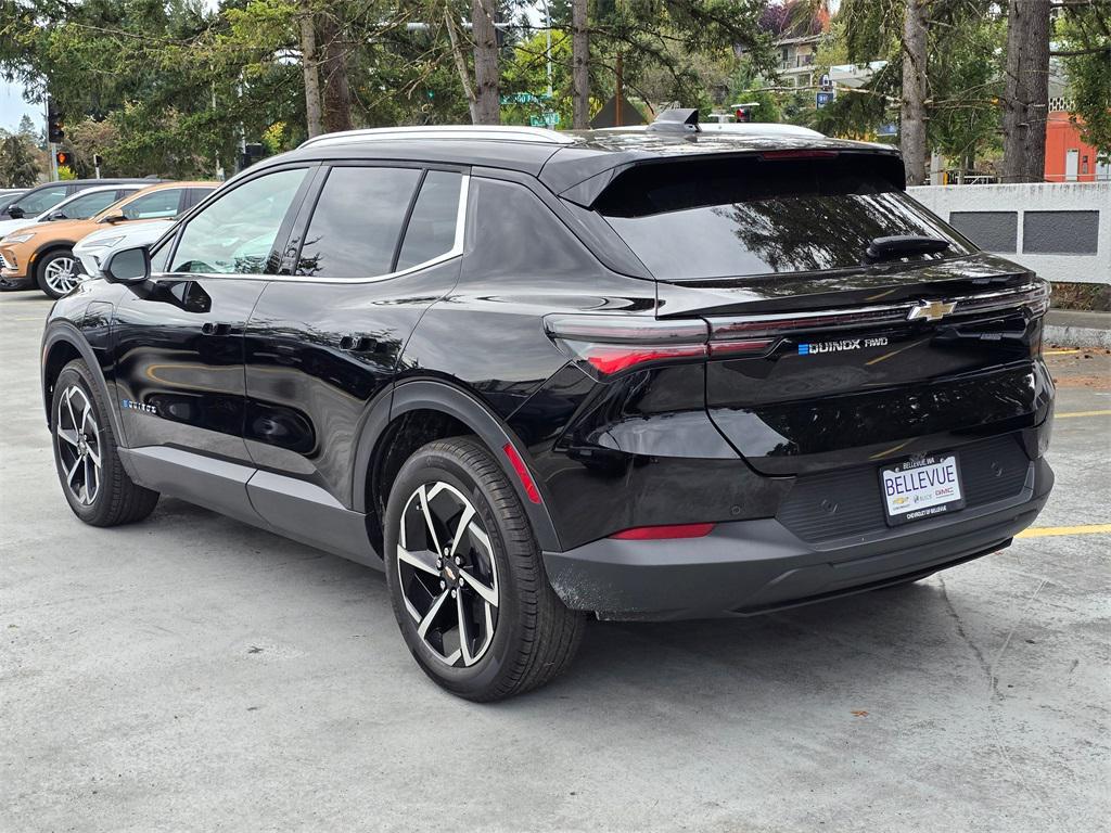 new 2026 Chevrolet Equinox car, priced at $37,610