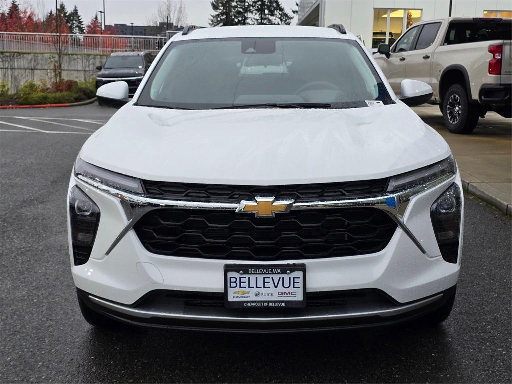 new 2026 Chevrolet Trax car, priced at $25,885