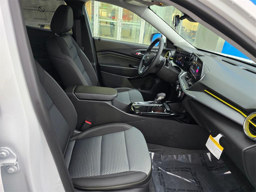 new 2026 Chevrolet Trax car, priced at $25,885