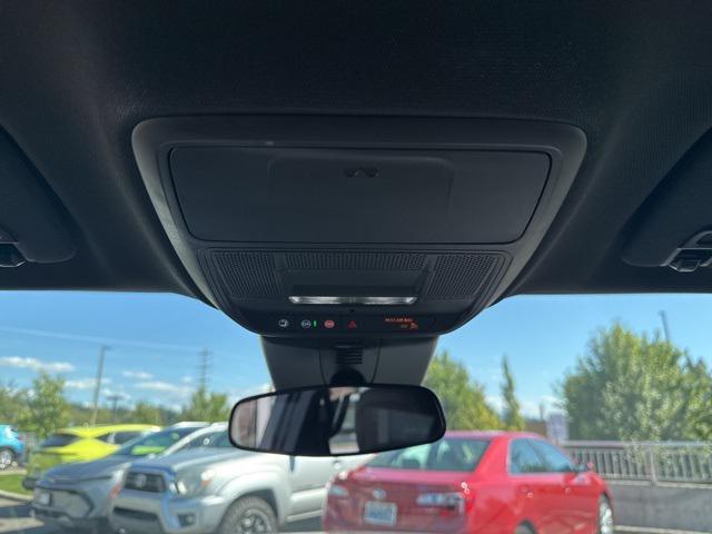 new 2025 Chevrolet Traverse car, priced at $45,555