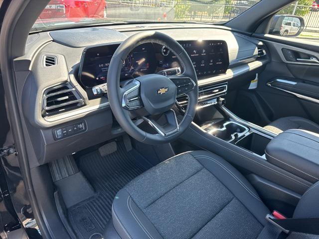 new 2025 Chevrolet Traverse car, priced at $45,555