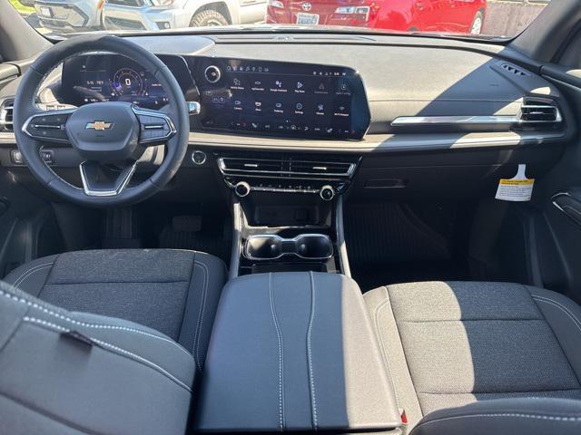 new 2025 Chevrolet Traverse car, priced at $45,555