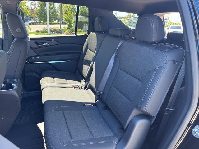 new 2025 Chevrolet Traverse car, priced at $45,555