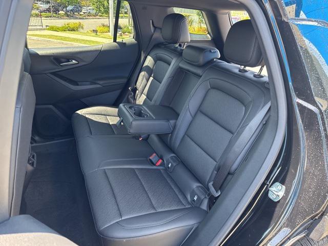 new 2026 Chevrolet Equinox car, priced at $35,090