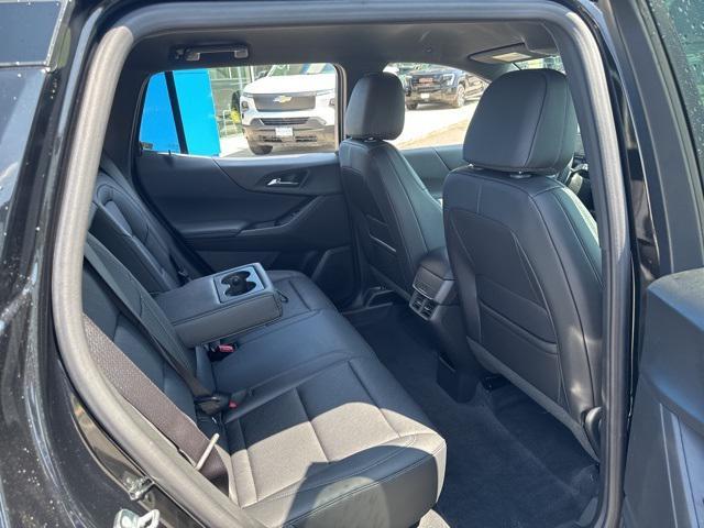new 2026 Chevrolet Equinox car, priced at $35,090