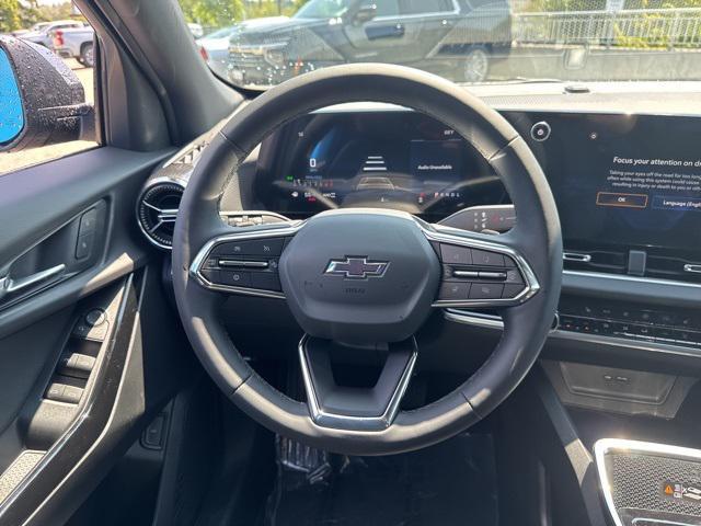new 2026 Chevrolet Equinox car, priced at $35,090