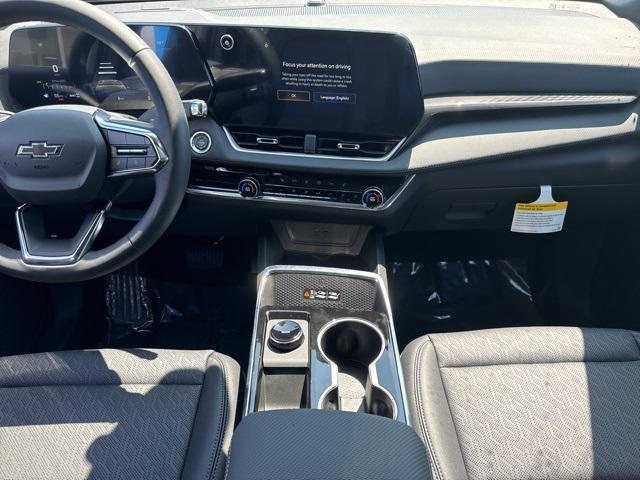 new 2026 Chevrolet Equinox car, priced at $35,090