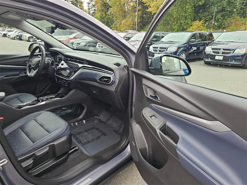 used 2022 Chevrolet Bolt EUV car, priced at $29,995