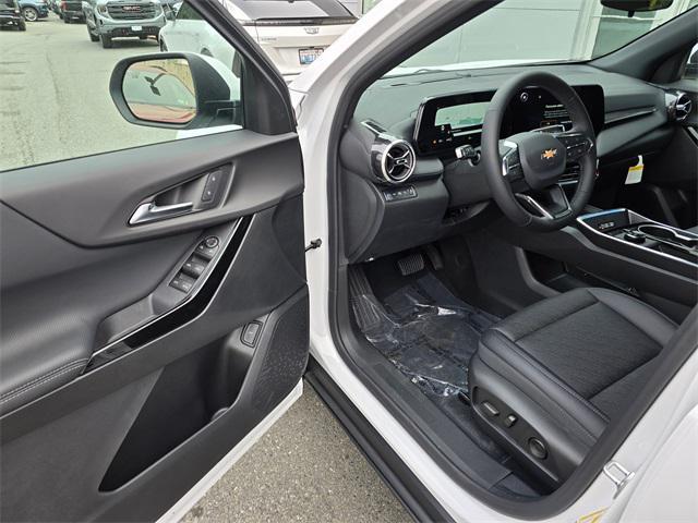 new 2026 Chevrolet Equinox car, priced at $34,045