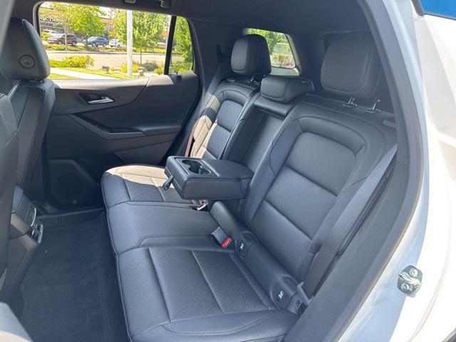 new 2026 Chevrolet Equinox car, priced at $35,090