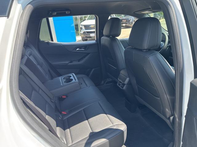 new 2026 Chevrolet Equinox car, priced at $35,090