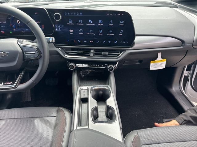new 2025 Chevrolet Equinox EV car, priced at $48,880