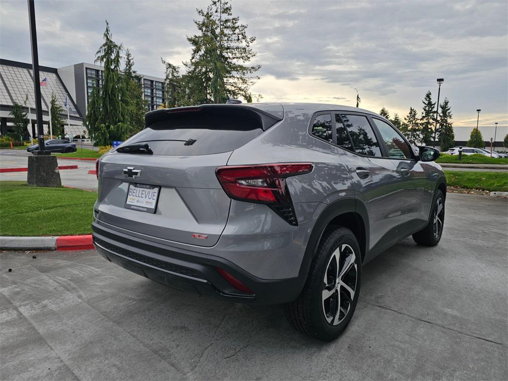 new 2025 Chevrolet Trax car, priced at $25,085