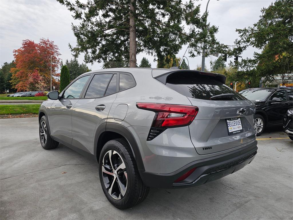 new 2025 Chevrolet Trax car, priced at $25,085