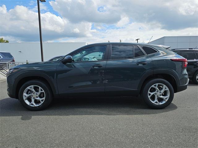 new 2025 Chevrolet Trax car, priced at $23,285