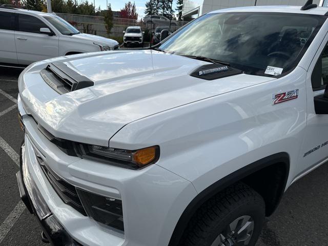 new 2025 Chevrolet Silverado 2500 car, priced at $69,450