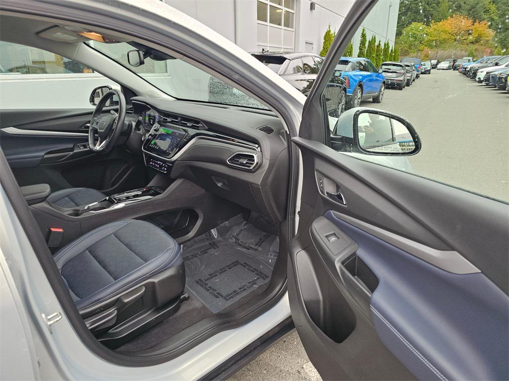 used 2022 Chevrolet Bolt EUV car, priced at $24,995