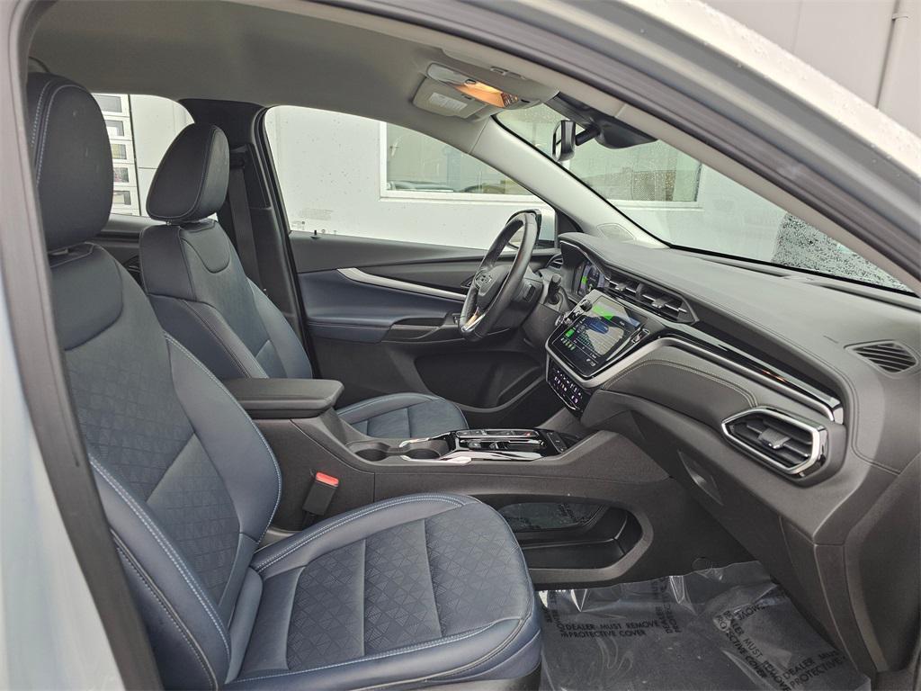 used 2022 Chevrolet Bolt EUV car, priced at $24,995