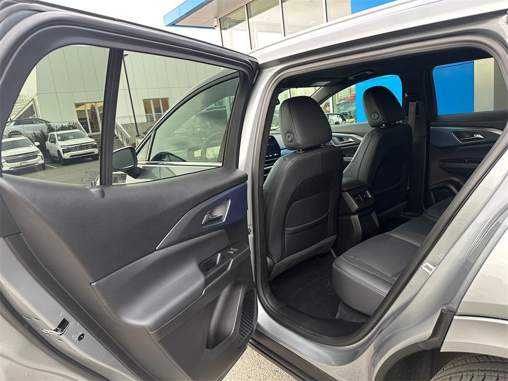 used 2025 Chevrolet Equinox EV car, priced at $27,995