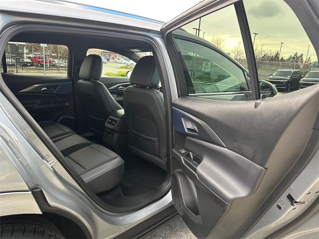 used 2025 Chevrolet Equinox EV car, priced at $27,995